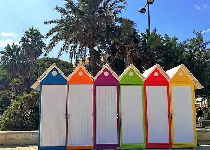 T2 Climatise Avec Grande Terrasse, Piscine Et Parking Privatif, Proche Et Commerces. - Fr-1-251-441 * لو لا فاندو